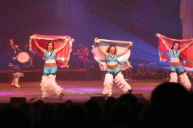 Click to enlarge image The wemen performed dances of their home. - "Amamos Argentina" with Los Pampas Gouchos - "We Love Argentina" show at Silver Dollar City with the Brenda Aerial Dance Company