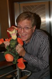 Click to enlarge image Tim O`Day poses with Tigger after the presentation! - Saving Mr. Banks - A nearly painful tale of the making of a great movie, Mary Poppins!