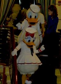 Click to enlarge image  - Walt Disney Cruise Vacation - Getting Autographs on the ship