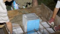 Click to enlarge image - THE BIG ONE!! - The center footing