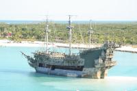 Docking at Disneys Private Island Castaway Cay