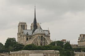 Click to enlarge image  - Notre Dame, Paris from the river Seine - 