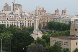  - A Walk Across the City of Cadiz, Spain - Our first 'native' experience in Spain and Europe