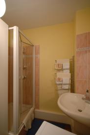 Click to enlarge image Newly remodelled shower. Toilet is housed seperately. Laundry facility shares this space. - Renting an Apartment in Paris - Definitely THE way to go!!!
