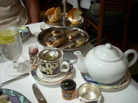 Click to enlarge image - Palos - Two Dinners, 1 Brunch and a High Tea.