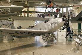 Click to enlarge image  - Deutsches Museum - Aeronautics - Munich Germany